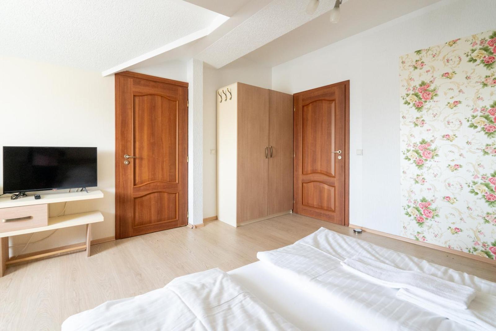 Faraway Aparthotel Near Vienna Airport With Anytime Self Check In Bruck an der Leitha Bilik gambar