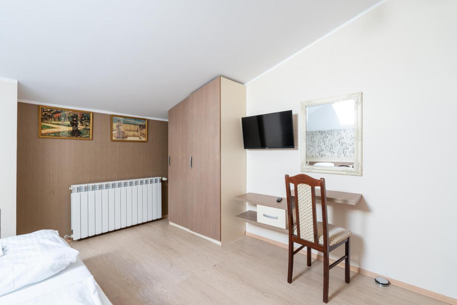 Faraway Aparthotel Near Vienna Airport With Anytime Self Check In Bruck an der Leitha Bilik gambar