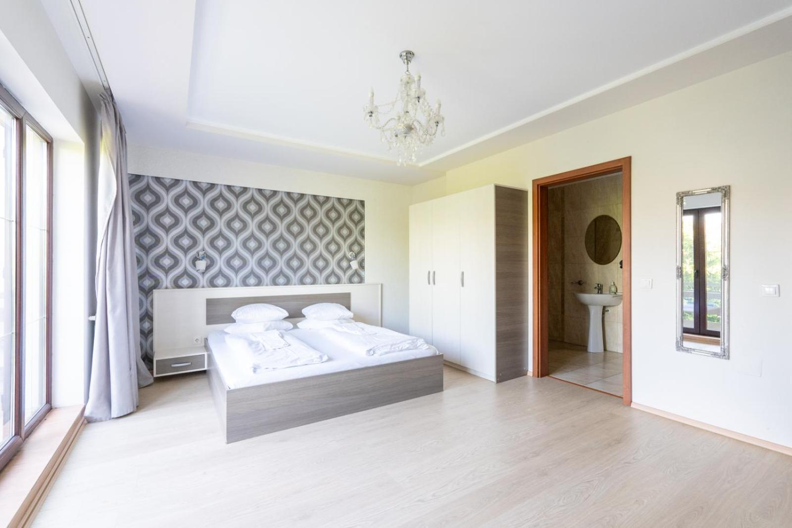 Faraway Aparthotel Near Vienna Airport With Anytime Self Check In Bruck an der Leitha Luaran gambar