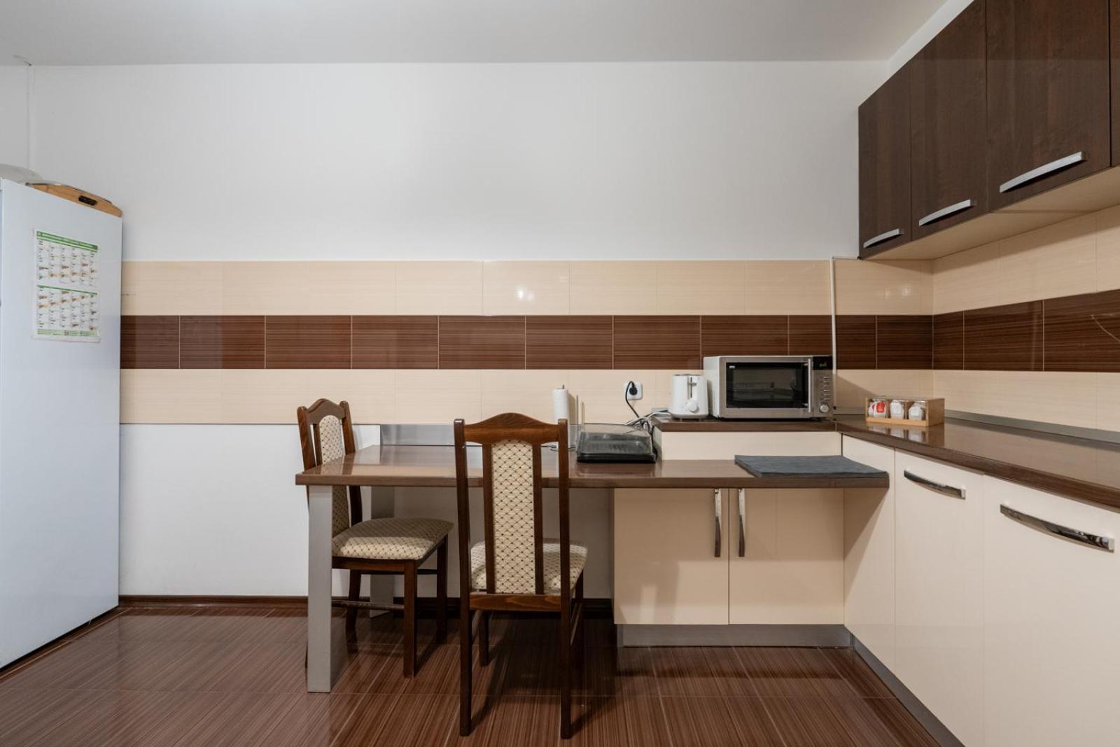 Faraway Aparthotel Near Vienna Airport With Anytime Self Check In Bruck an der Leitha Luaran gambar